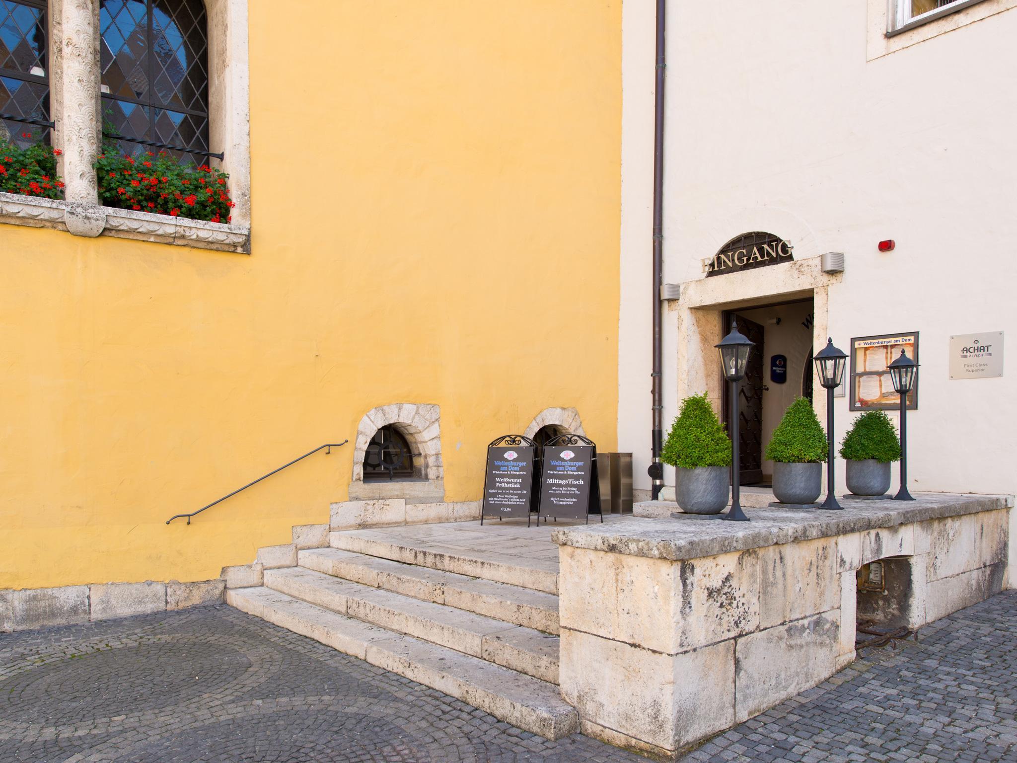 Herzogshof - Boutique-Hotel Am Dom Ratisbona Exterior foto
